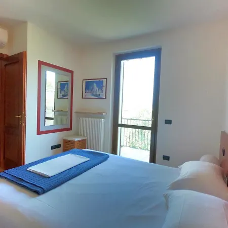 Evelyn Pool -only Family- Apartment *